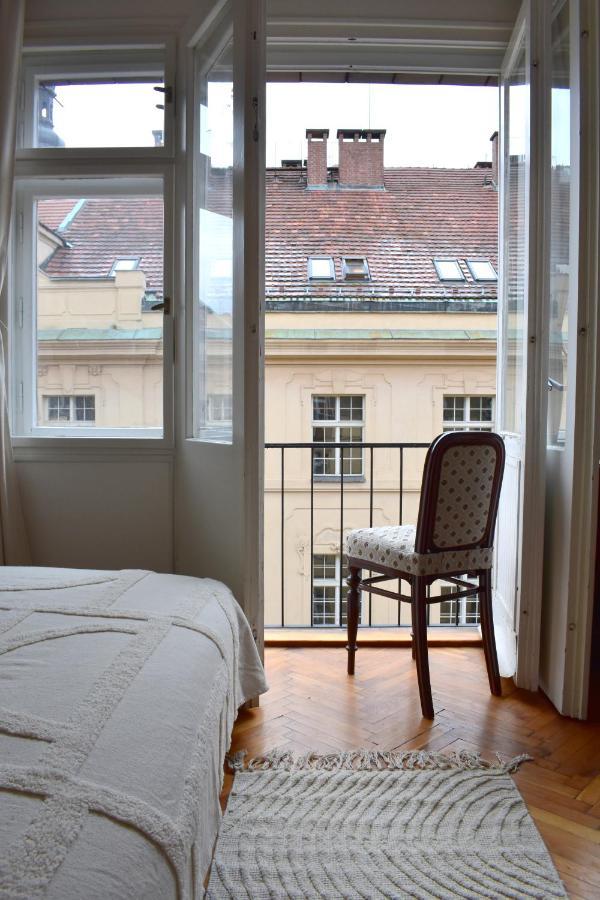 Old Town Residence - Konviktska Prague Exterior photo